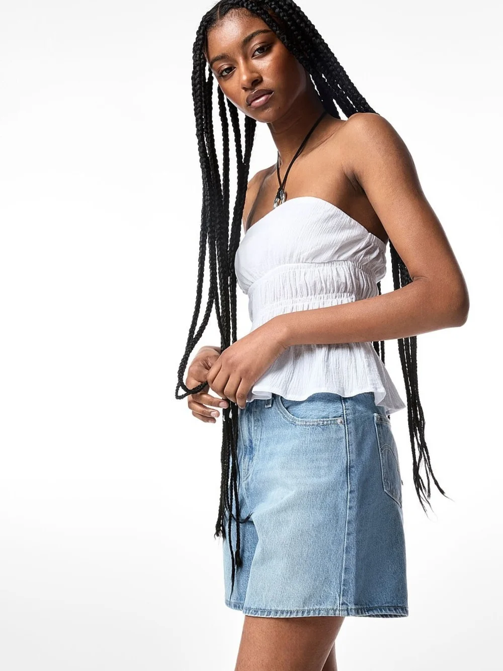 Levi's Classic High-Rise Women's Denim Shorts - Light Blue - Picture 9 of 11